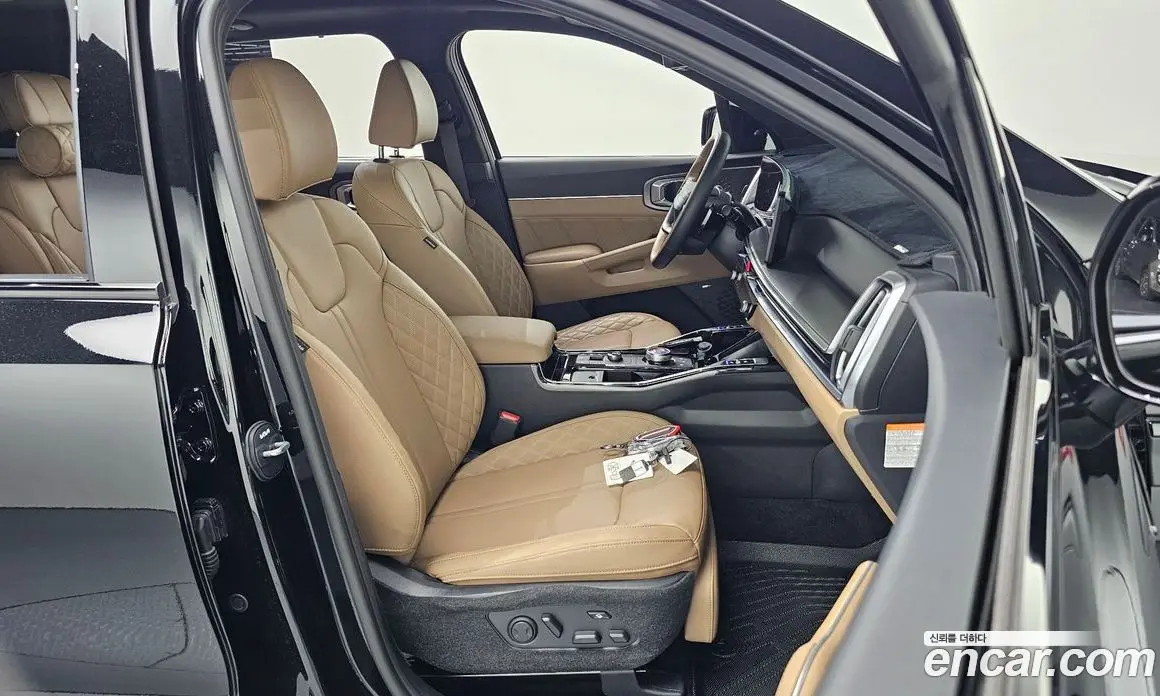 Kia Sorento 2025 1.6 автомат (гидро), фото 16 Kia Sorento 2025 1.6 автомат (гидро), фото 16