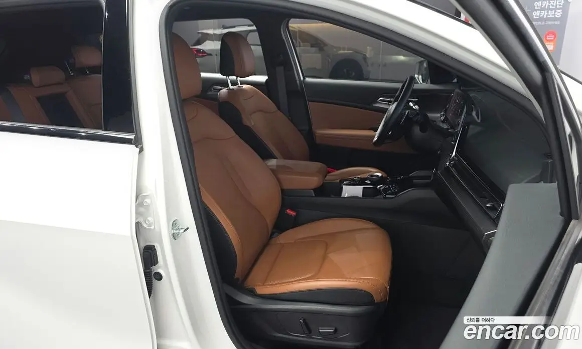 Kia Sportage 2023 1.6 автомат (гидро), фото 16 Kia Sportage 2023 1.6 автомат (гидро), фото 16
