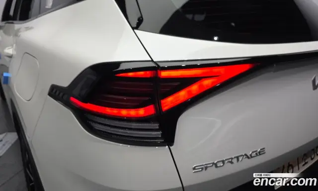 Kia Sportage 2023 1.6 автомат (гидро), миниатюра 9 Kia Sportage 2023 1.6 автомат (гидро), миниатюра 9