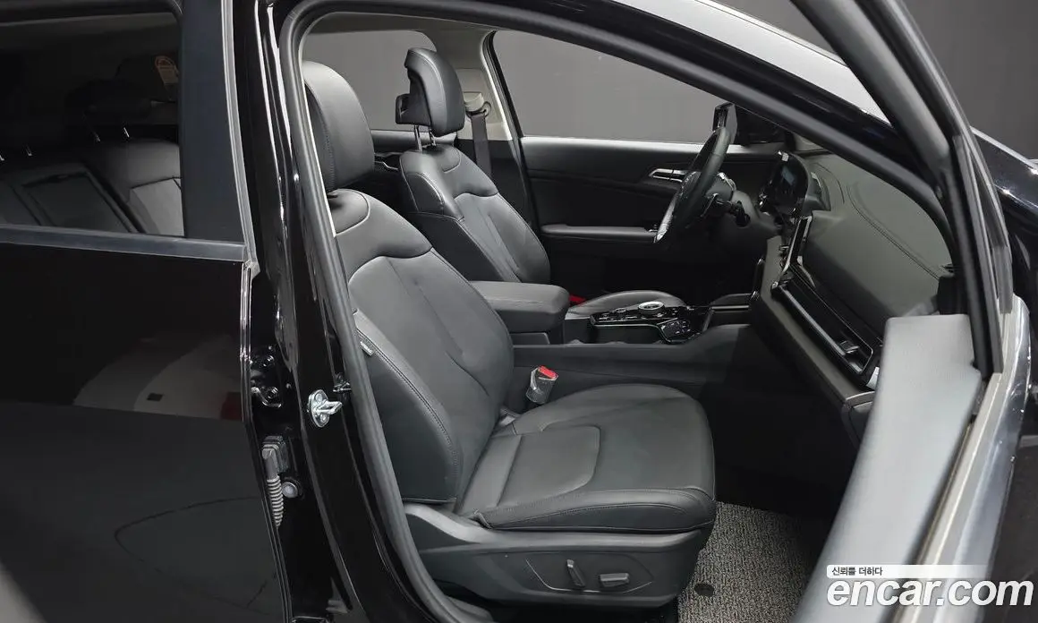 Kia Sportage 2024 1.6 автомат (гидро), фото 16 Kia Sportage 2024 1.6 автомат (гидро), фото 16