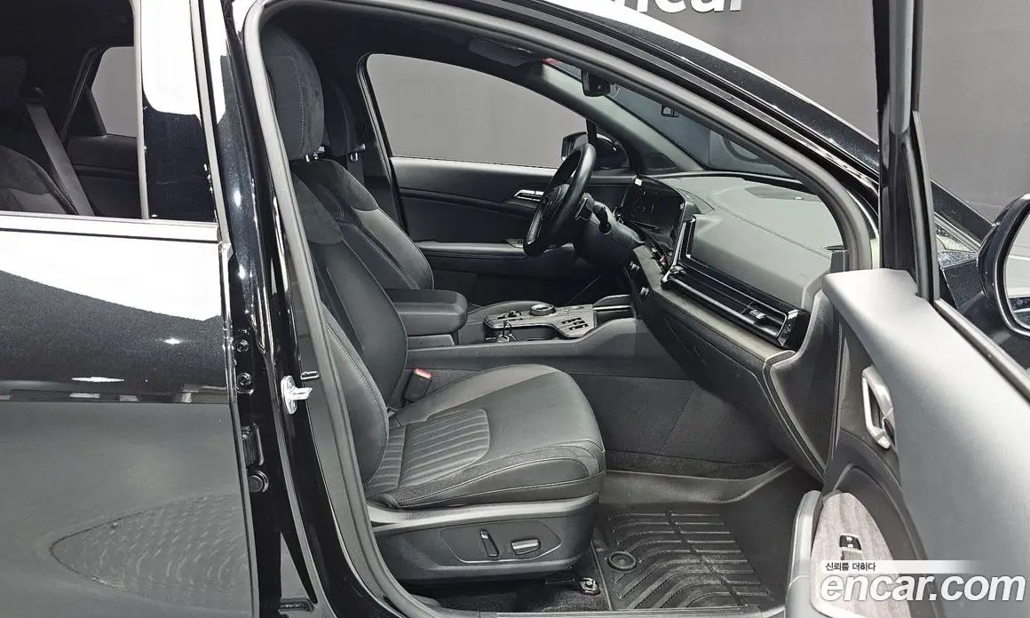Kia Sportage 2024 2.0 автомат (гидро), фото 16 Kia Sportage 2024 2.0 автомат (гидро), фото 16