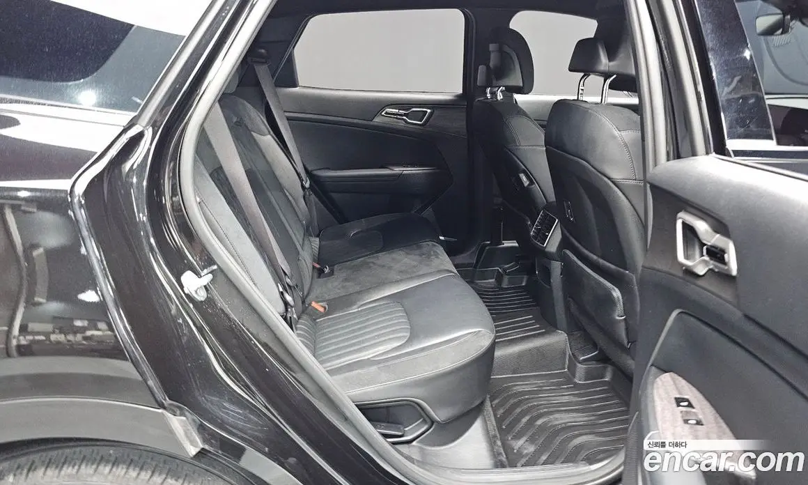Kia Sportage 2024 2.0 автомат (гидро), фото 17 Kia Sportage 2024 2.0 автомат (гидро), фото 17