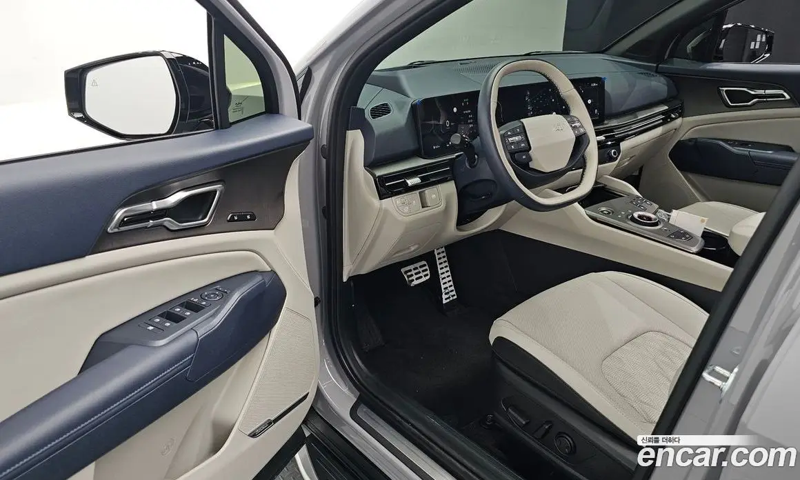 Kia Sportage 2025 2.0 автомат (гидро), фото 16 Kia Sportage 2025 2.0 автомат (гидро), фото 16