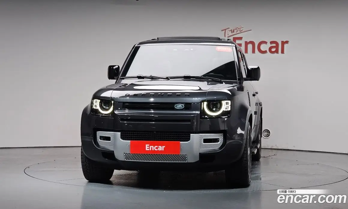 Land Rover Defender 2022 3.0 автомат (гидро), фото 2 Land Rover Defender 2022 3.0 автомат (гидро), фото 2