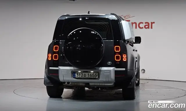 Land Rover Defender 2022 3.0 автомат (гидро), миниатюра 3 Land Rover Defender 2022 3.0 автомат (гидро), миниатюра 3