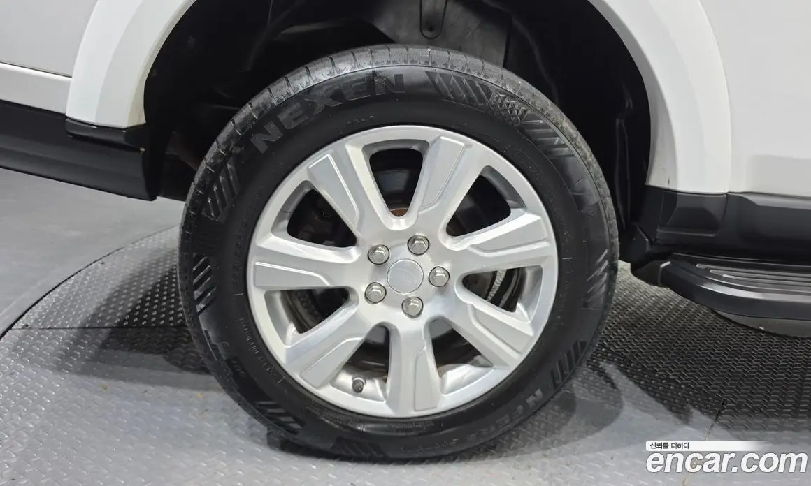 Land Rover Discovery 2015 3.0 автомат (гидро), фото 5 Land Rover Discovery 2015 3.0 автомат (гидро), фото 5