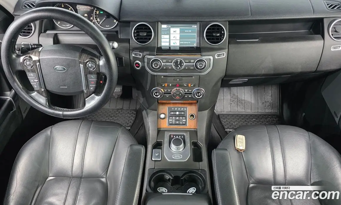 Land Rover Discovery 2015 3.0 автомат (гидро), фото 7 Land Rover Discovery 2015 3.0 автомат (гидро), фото 7