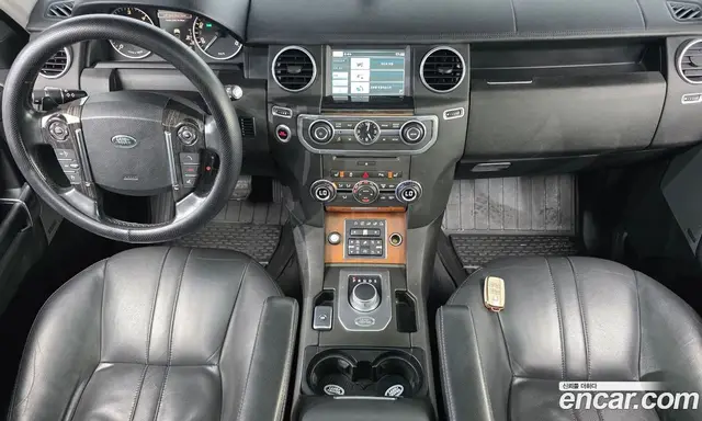 Land Rover Discovery 2015 3.0 автомат (гидро), миниатюра 7 Land Rover Discovery 2015 3.0 автомат (гидро), миниатюра 7