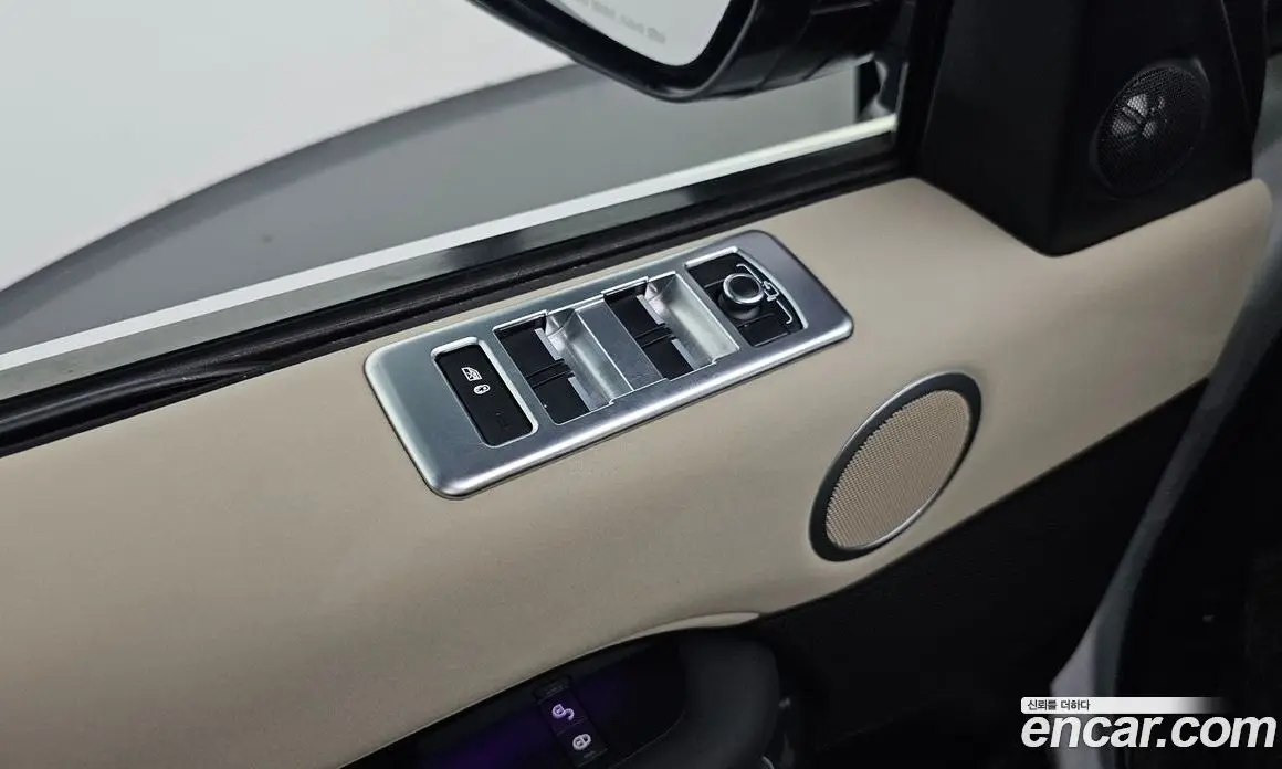 Land Rover Discovery 2018 2.0 автомат (гидро), фото 28 Land Rover Discovery 2018 2.0 автомат (гидро), фото 28