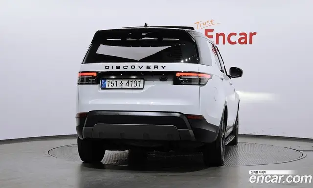 Land Rover Discovery 2018 2.0 автомат (гидро), миниатюра 4 Land Rover Discovery 2018 2.0 автомат (гидро), миниатюра 4