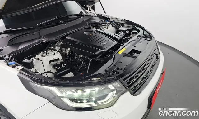 Land Rover Discovery 2018 2.0 автомат (гидро), миниатюра 6 Land Rover Discovery 2018 2.0 автомат (гидро), миниатюра 6