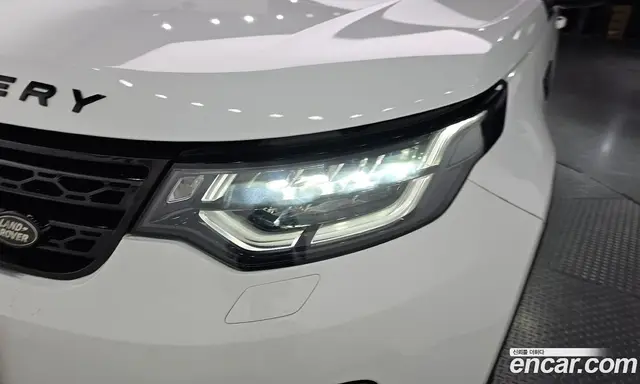 Land Rover Discovery 2018 2.0 автомат (гидро), миниатюра 8 Land Rover Discovery 2018 2.0 автомат (гидро), миниатюра 8