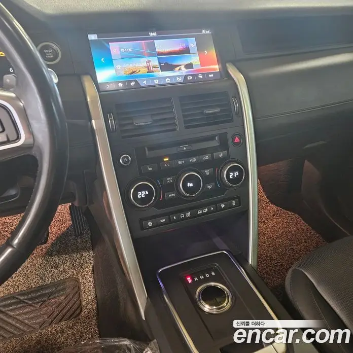 Land Rover Discovery Sport 2018 2.0 автомат (гидро), фото 15 Land Rover Discovery Sport 2018 2.0 автомат (гидро), фото 15