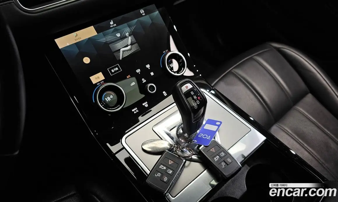 Land Rover Range Rover Evoque 2022 2.0 автомат (гидро), фото 12