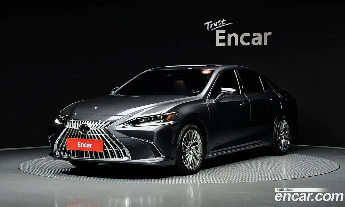 Lexus ES 2025 2.5 автомат (гидро), фото 1 Lexus ES 2025 2.5 автомат (гидро), фото 1