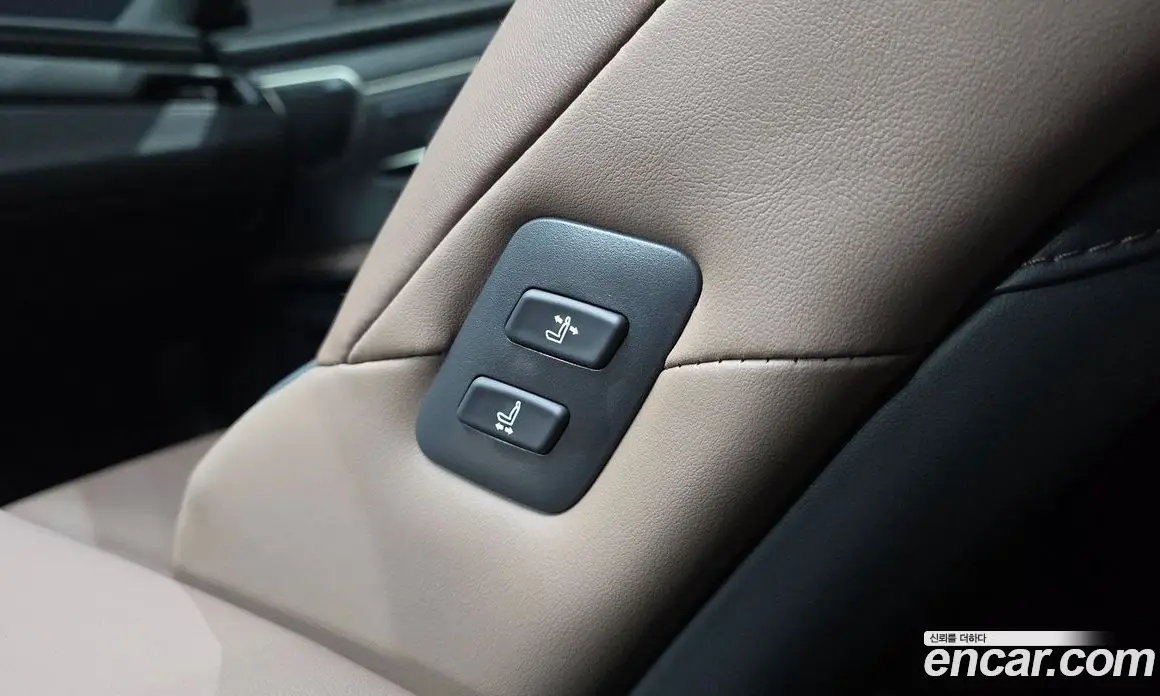 Lexus ES 2025 2.5 автомат (гидро), фото 31 Lexus ES 2025 2.5 автомат (гидро), фото 31