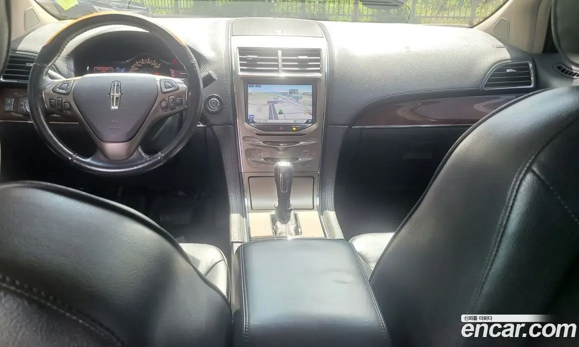 Lincoln MKX 2013 3.7 автомат (гидро), фото 8 Lincoln MKX 2013 3.7 автомат (гидро), фото 8