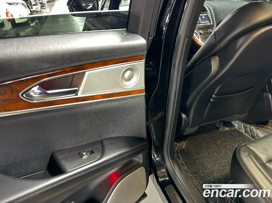 Lincoln MKX 2016 2.7 автомат (гидро), фото 18 Lincoln MKX 2016 2.7 автомат (гидро), фото 18
