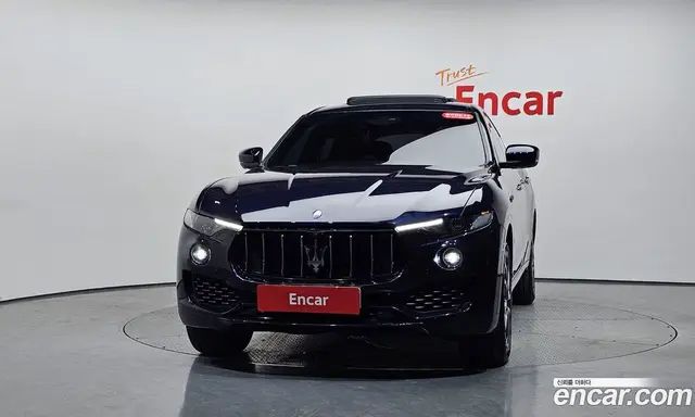 Maserati Levante 2018 3.0 автомат (гидро), миниатюра 2