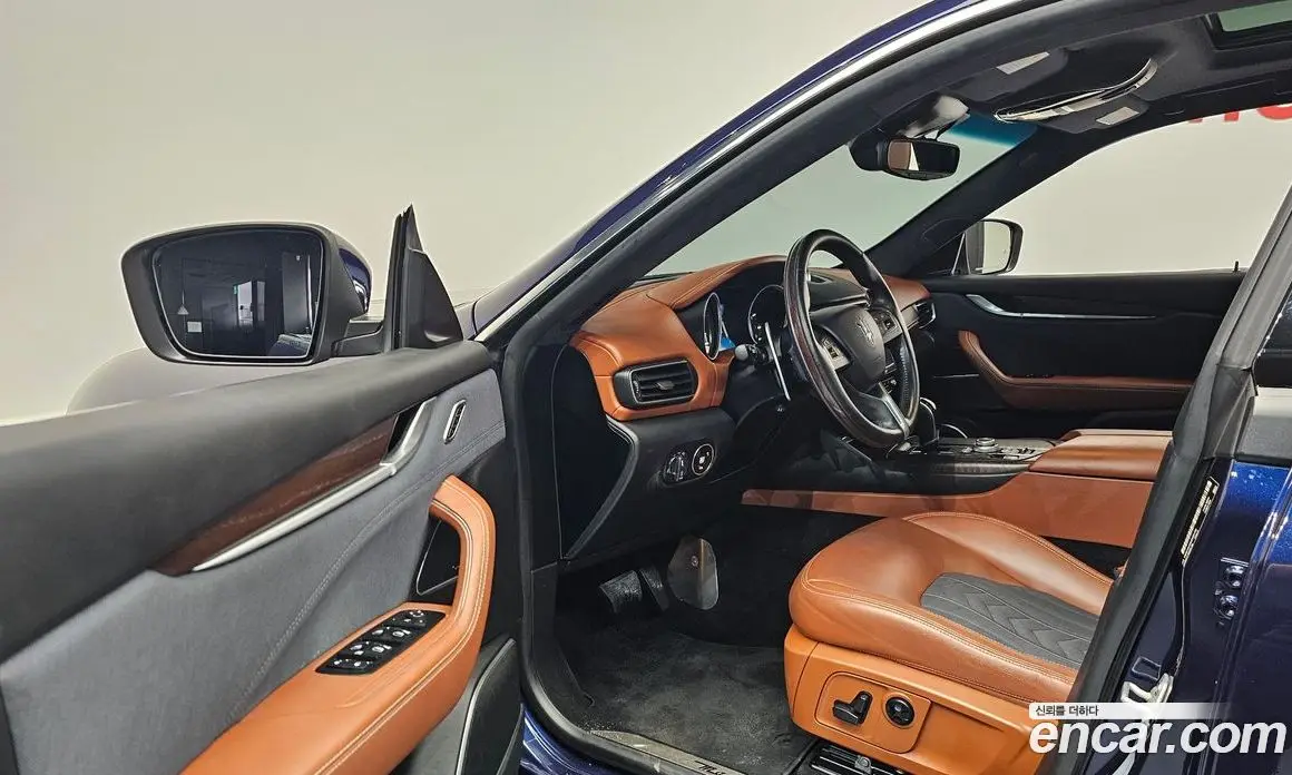 Maserati Levante 2018 3.0 автомат (гидро), фото 12