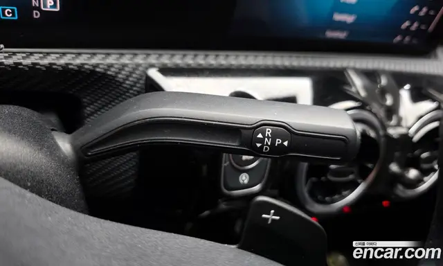 Mercedes-Benz A-Class 2019 2.0 автомат (гидро), миниатюра 12