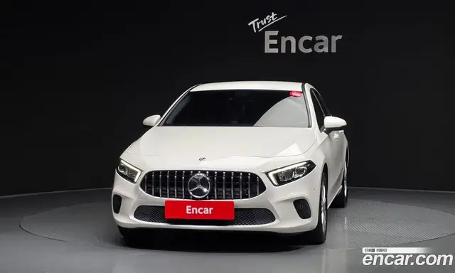 Mercedes-Benz A-Class 2019 2.0 автомат (гидро), миниатюра 3 Mercedes-Benz A-Class 2019 2.0 автомат (гидро), миниатюра 3