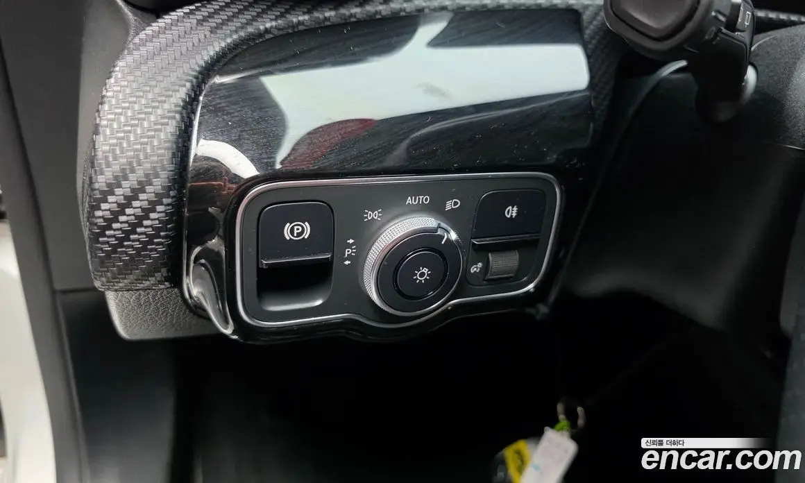 Mercedes-Benz A-Class 2019 2.0 автомат (гидро), фото 24 Mercedes-Benz A-Class 2019 2.0 автомат (гидро), фото 24