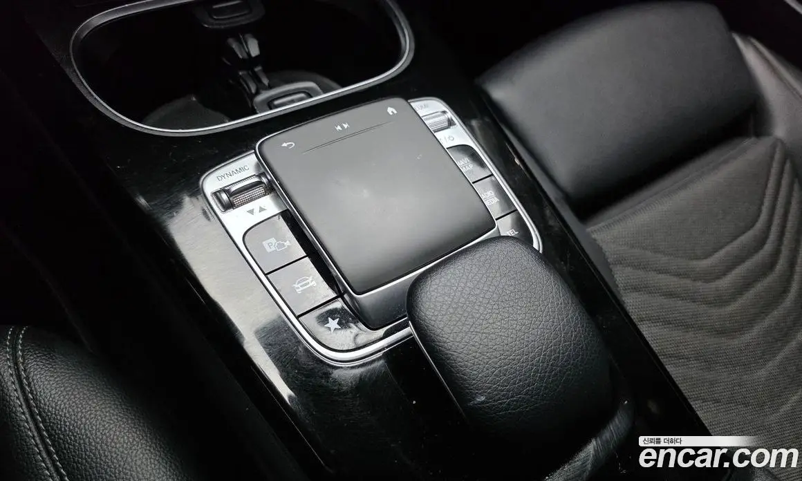 Mercedes-Benz A-Class 2019 2.0 автомат (гидро), фото 29 Mercedes-Benz A-Class 2019 2.0 автомат (гидро), фото 29