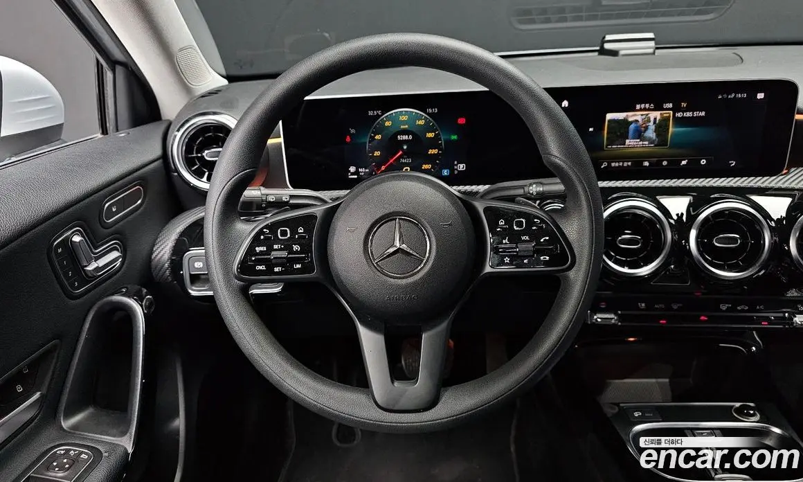 Mercedes-Benz A-Class 2019 2.0 автомат (гидро), фото 14 Mercedes-Benz A-Class 2019 2.0 автомат (гидро), фото 14
