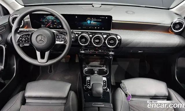 Mercedes-Benz A-Class 2019 2.0 автомат (гидро), миниатюра 7 Mercedes-Benz A-Class 2019 2.0 автомат (гидро), миниатюра 7