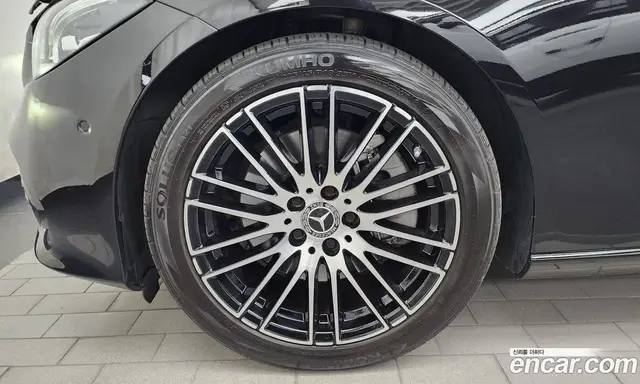 Mercedes-Benz C-Class 2023 2.0 автомат (гидро), миниатюра 4 Mercedes-Benz C-Class 2023 2.0 автомат (гидро), миниатюра 4