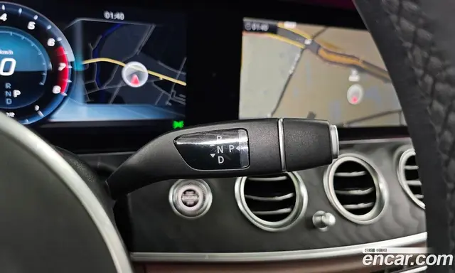 Mercedes-Benz E-Class 2019 2.0 автомат (гидро), миниатюра 12