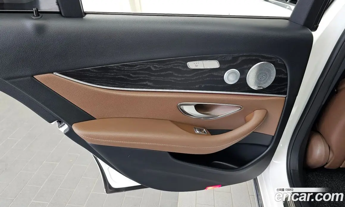 Mercedes-Benz E-Class 2019 2.0 автомат (гидро), фото 15