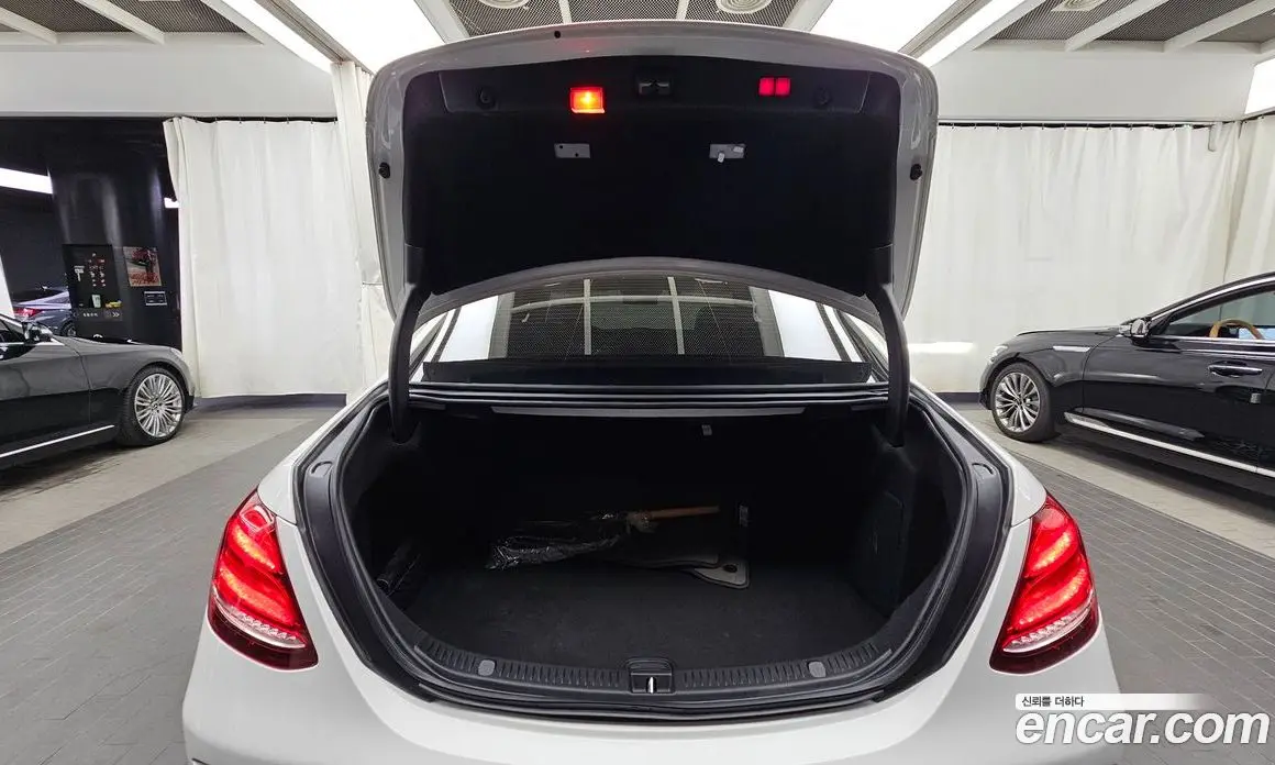 Mercedes-Benz E-Class 2019 2.0 автомат (гидро), фото 26