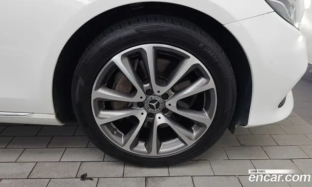 Mercedes-Benz E-Class 2019 2.0 автомат (гидро), миниатюра 7