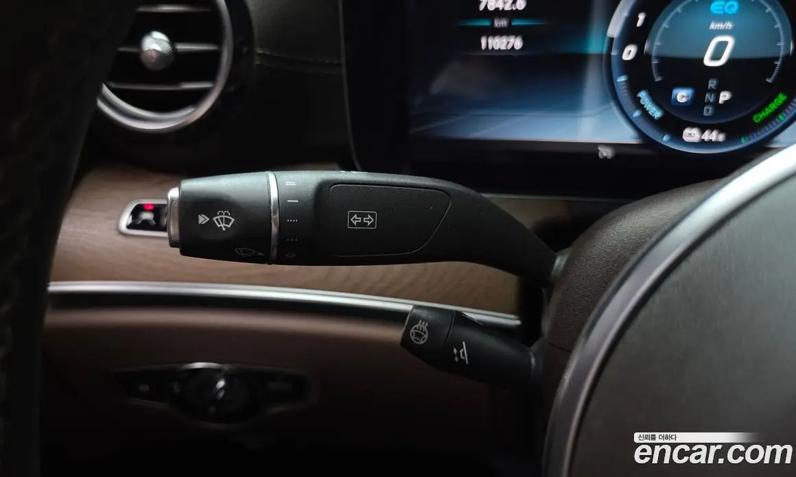 Mercedes-Benz E-Class 2019 2.0 автомат (гидро), фото 26 Mercedes-Benz E-Class 2019 2.0 автомат (гидро), фото 26