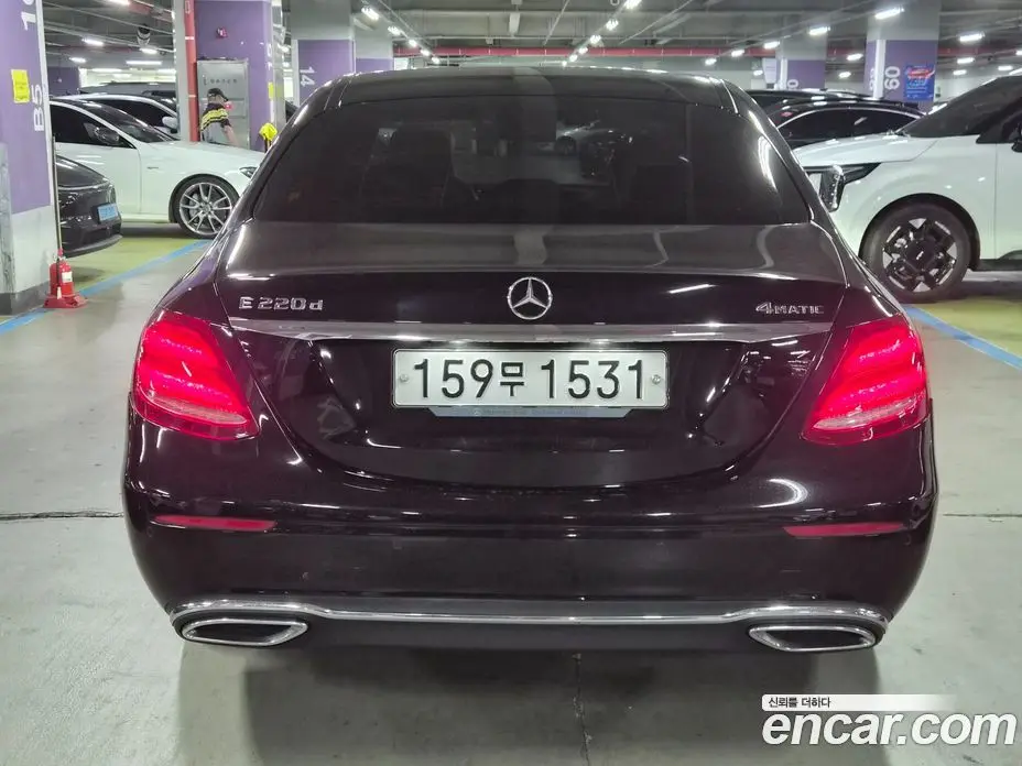 Mercedes-Benz E-Class 2020 1.9 автомат (гидро), фото 4 Mercedes-Benz E-Class 2020 1.9 автомат (гидро), фото 4