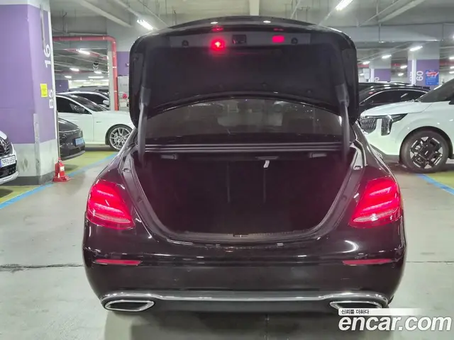 Mercedes-Benz E-Class 2020 1.9 автомат (гидро), миниатюра 6 Mercedes-Benz E-Class 2020 1.9 автомат (гидро), миниатюра 6