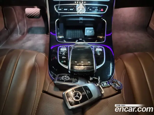 Mercedes-Benz E-Class 2020 1.9 автомат (гидро), миниатюра 9 Mercedes-Benz E-Class 2020 1.9 автомат (гидро), миниатюра 9