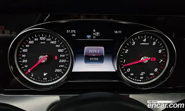 Mercedes-Benz E-Class 2020 2.0 автомат (гидро), миниатюра 8 Mercedes-Benz E-Class 2020 2.0 автомат (гидро), миниатюра 8