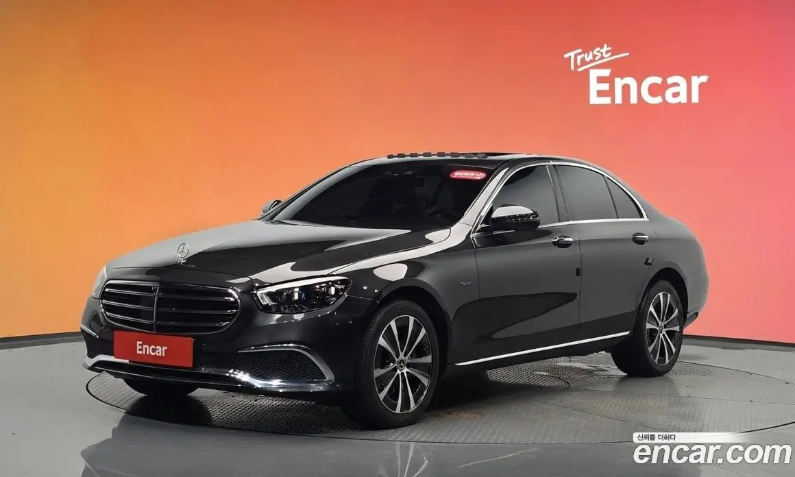 Mercedes-Benz E-Class 2021 2.0 автомат (гидро), фото 37 Mercedes-Benz E-Class 2021 2.0 автомат (гидро), фото 37