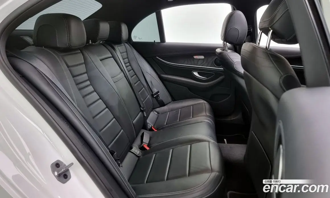 Mercedes-Benz E-Class 2021 1.9 автомат (гидро), фото 12