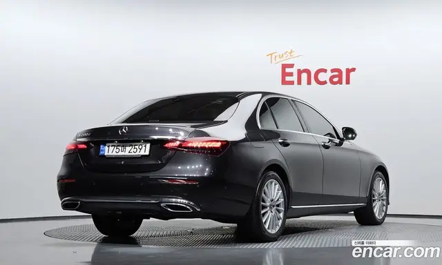 Mercedes-Benz E-Class 2022 1.9 автомат (гидро), миниатюра 2 Mercedes-Benz E-Class 2022 1.9 автомат (гидро), миниатюра 2
