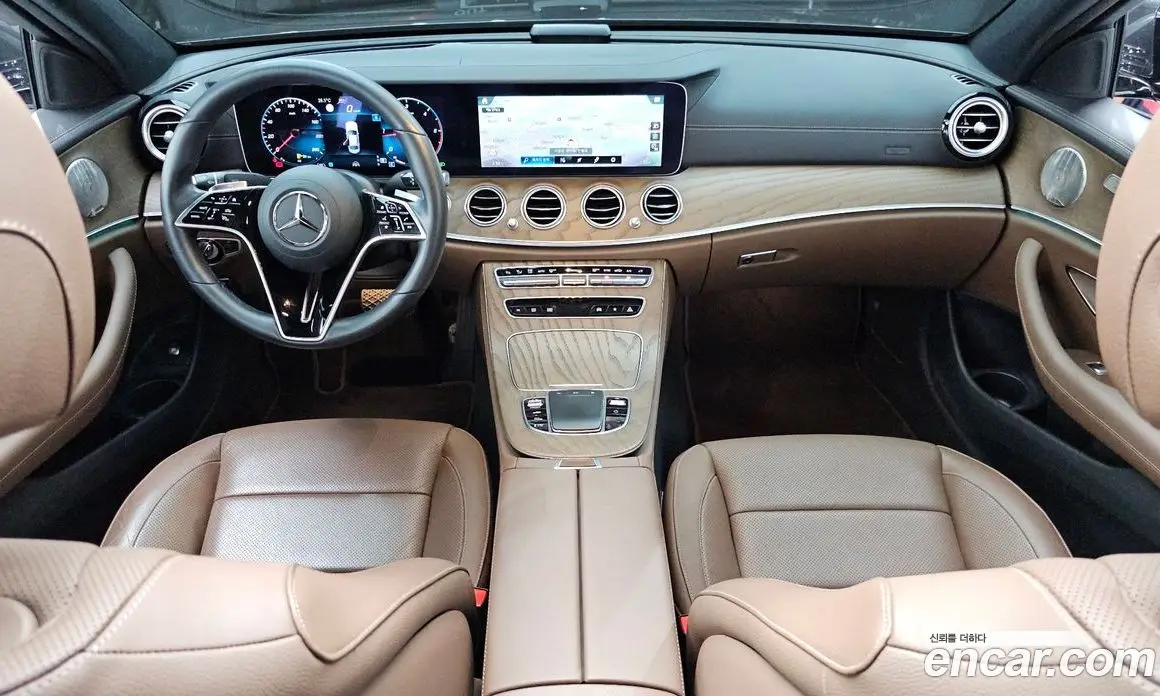 Mercedes-Benz E-Class 2022 1.9 автомат (гидро), фото 10 Mercedes-Benz E-Class 2022 1.9 автомат (гидро), фото 10