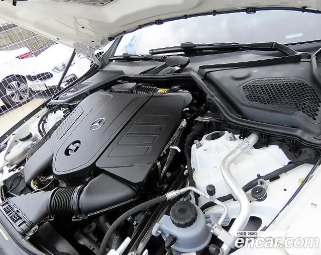 Mercedes-Benz E-Class 2024 2.0 автомат (гидро), миниатюра 6 Mercedes-Benz E-Class 2024 2.0 автомат (гидро), миниатюра 6