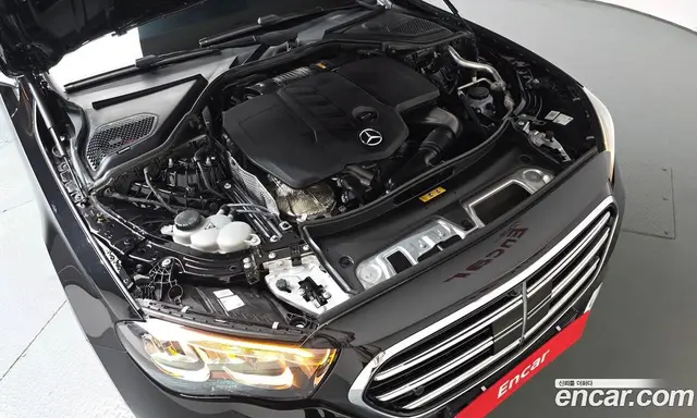 Mercedes-Benz E-Class 2024 2.0 автомат (гидро), миниатюра 5 Mercedes-Benz E-Class 2024 2.0 автомат (гидро), миниатюра 5