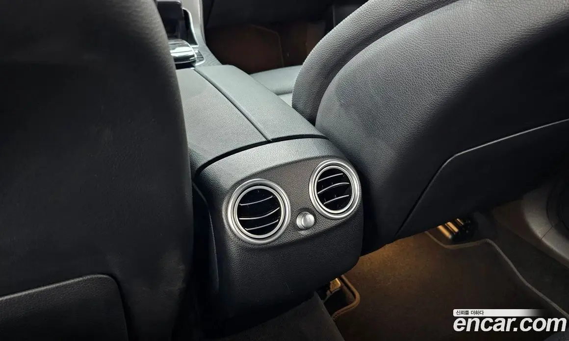 Mercedes-Benz GLC-Class 2019 2.0 автомат (гидро), фото 33 Mercedes-Benz GLC-Class 2019 2.0 автомат (гидро), фото 33