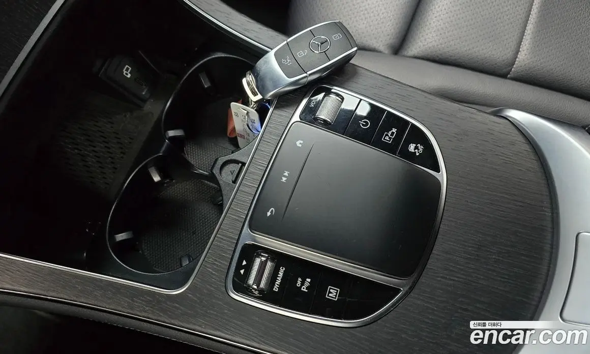 Mercedes-Benz GLC-Class 2020 2.0 автомат (гидро), фото 18 Mercedes-Benz GLC-Class 2020 2.0 автомат (гидро), фото 18