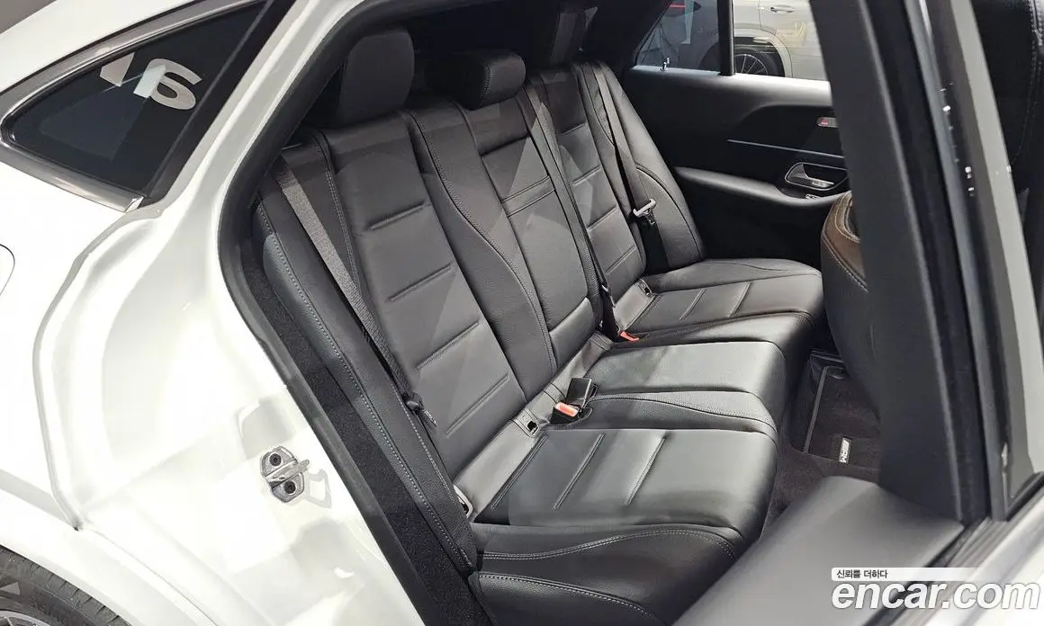 Mercedes-Benz GLE-Class 2025 3.0 автомат (гидро), фото 11 Mercedes-Benz GLE-Class 2025 3.0 автомат (гидро), фото 11