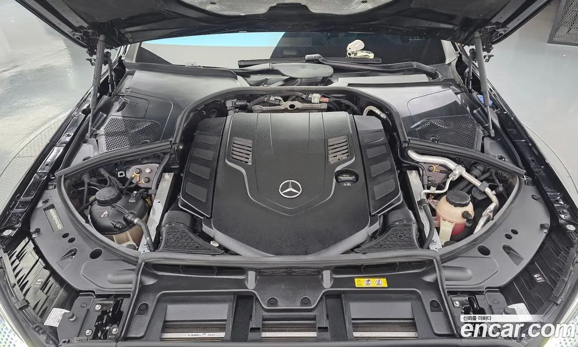 Mercedes-Benz S-Class 2023 4.0 автомат (гидро), фото 6